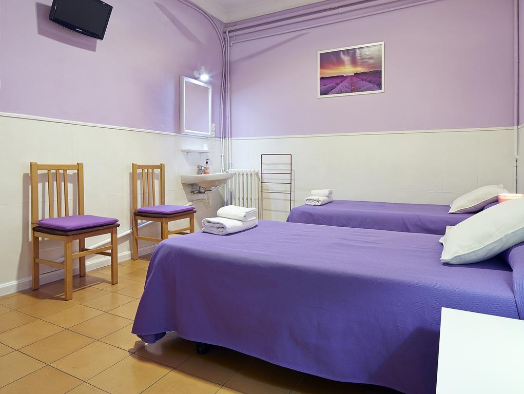 Hostal Valls Barcellona Esterno foto